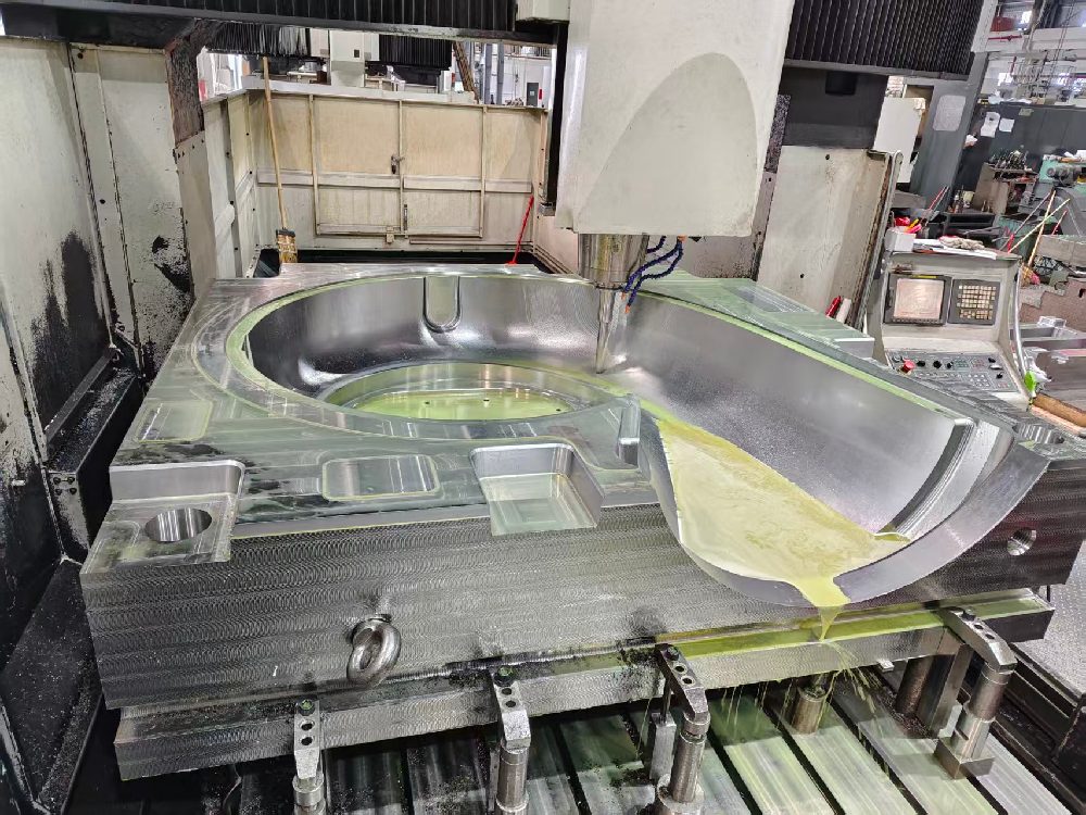 Direct dialogue with mold base source factories to accelerate product launch(pic1)