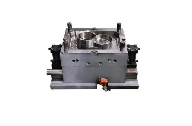 Mold Base Manufacturer for Smart Pet Feeders(pic1)